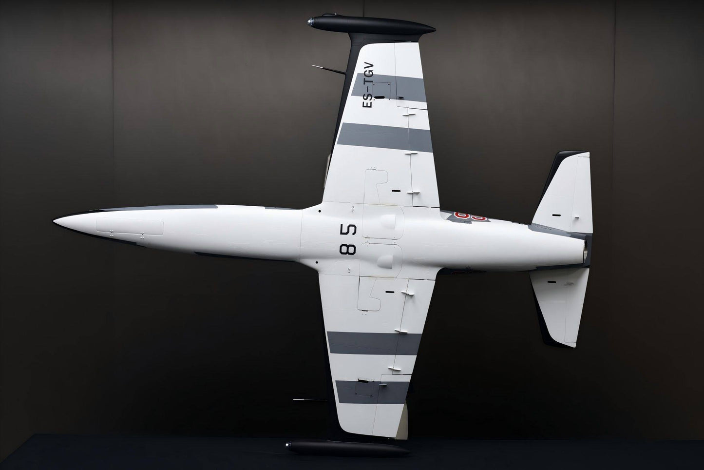 Skywing 2.1m L39 (Pre-Order ONLY)